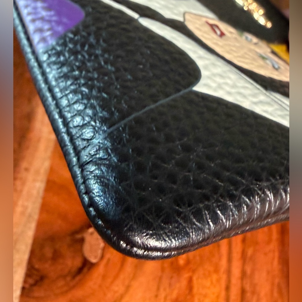 Disney x Coach Evil Queen Limited Edition Corner Zip Wristlet CC333 EUC - Picture 11 of 17
